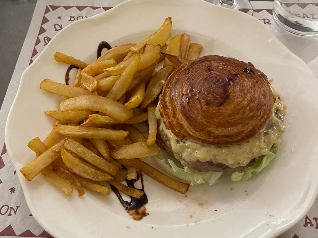 Hôtel Restaurant La Belle Aude主图