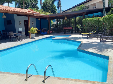 阿伊拉海滩酒店主图