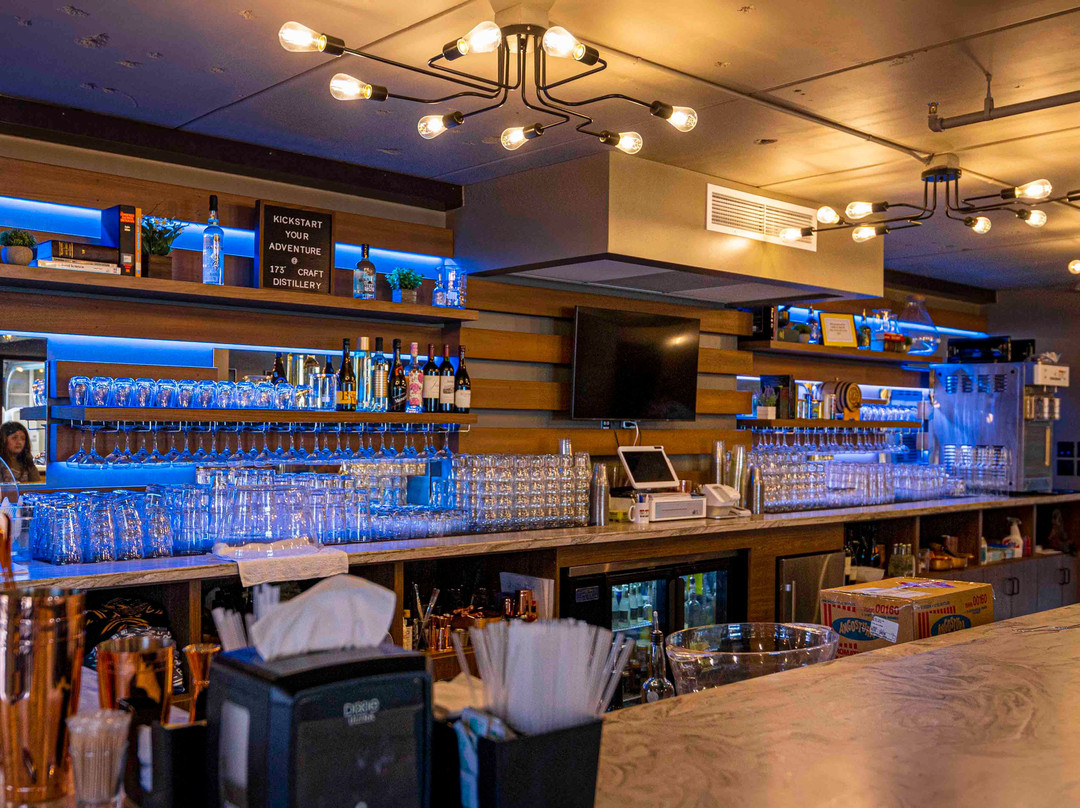 173° Craft Distillery-Clear Lake必去景点