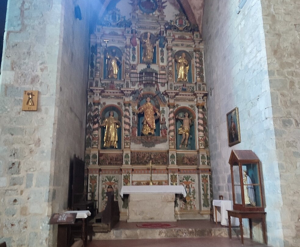 Eglise Notre-Dame de la Nativite-Baixas必去景点