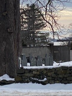 Old Burying Yard景点图片