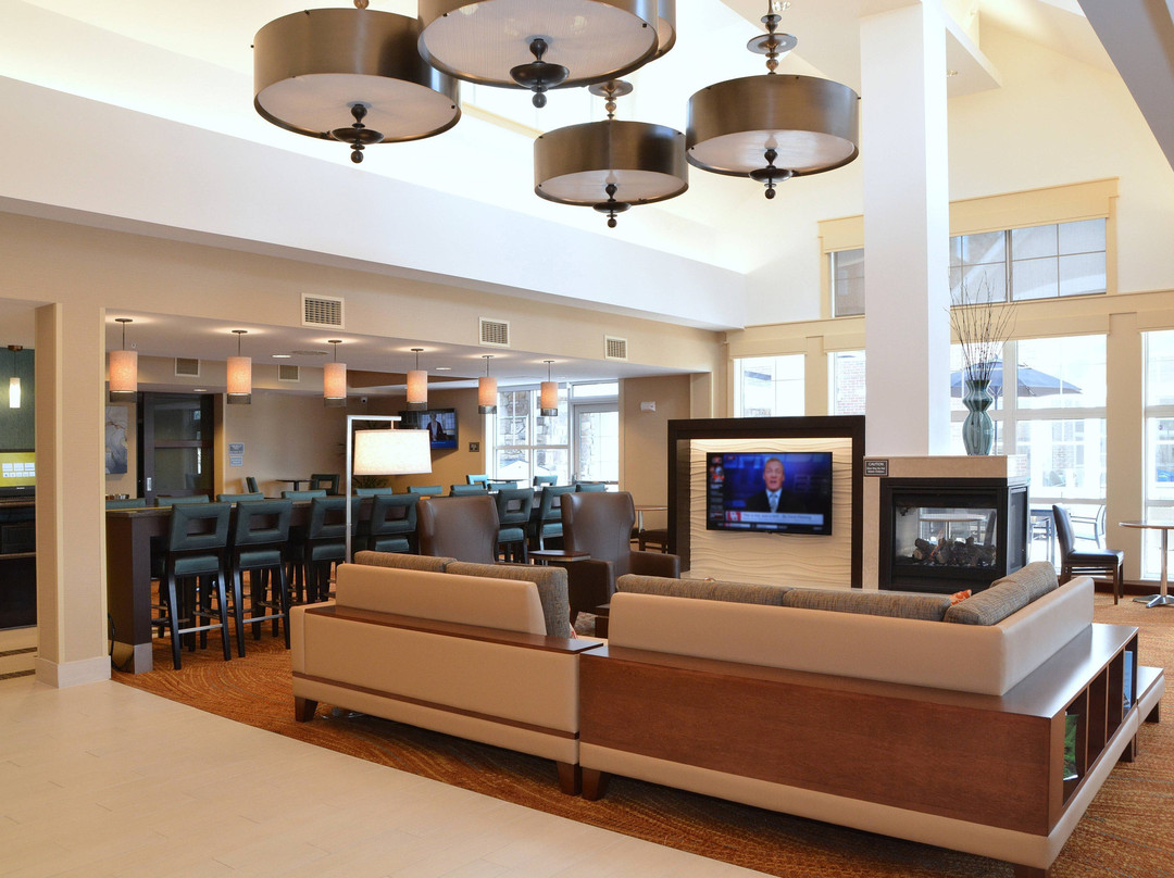 Residence Inn by Marriott Akron Fairlawn主图