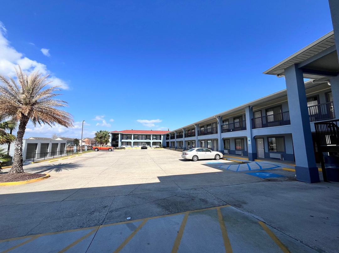 Express Inn and Suites