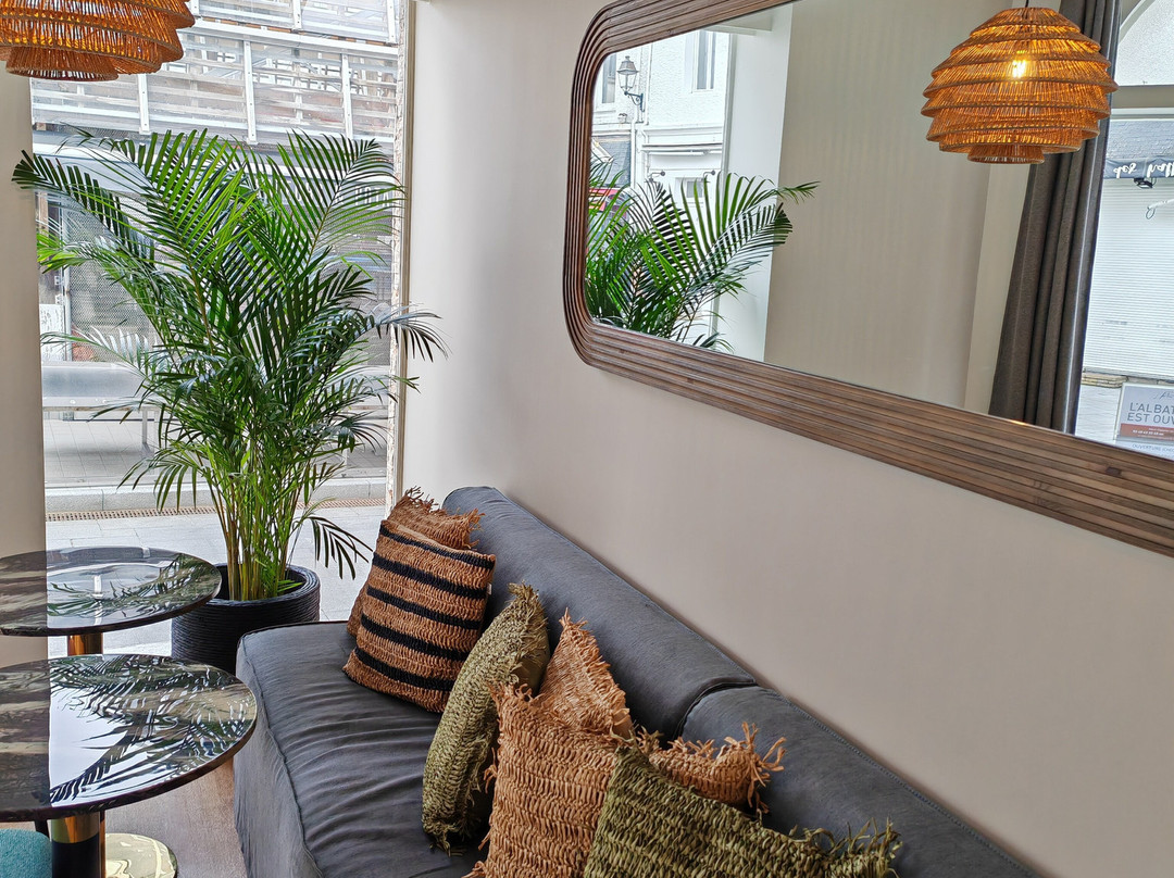 Albatros Hotel主图