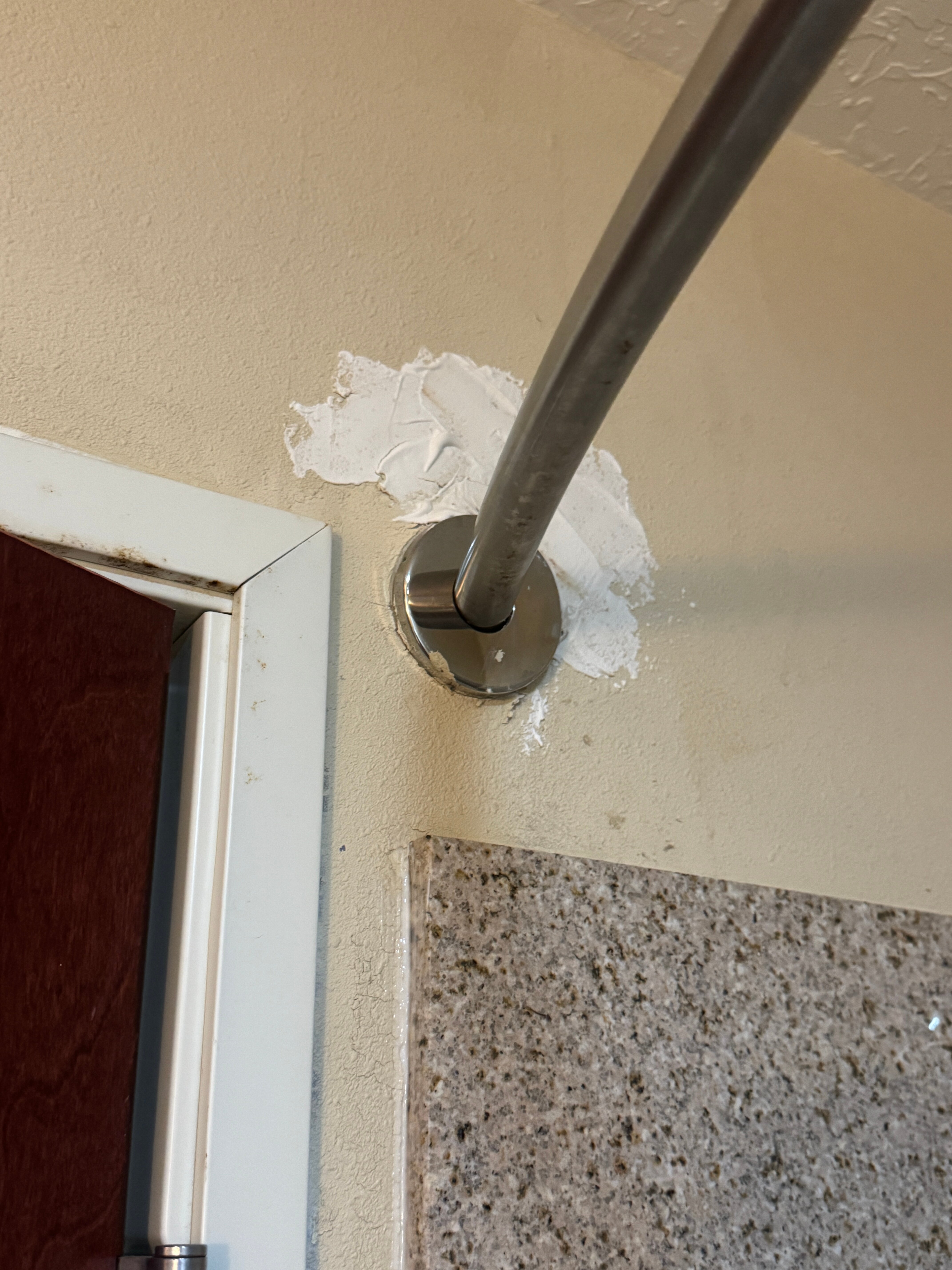 Comfort Suites Forsyth Near I-75-浴室