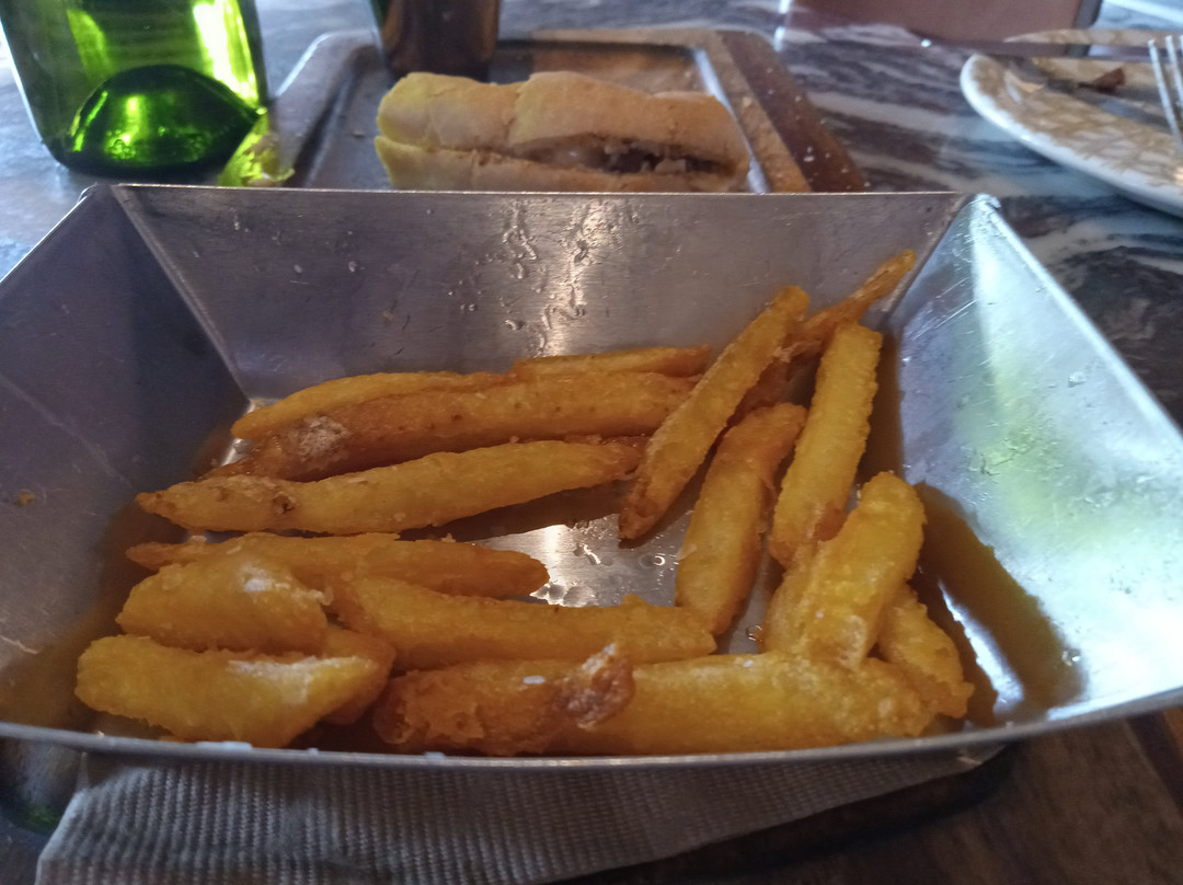 The George Sportsmen's Lounge