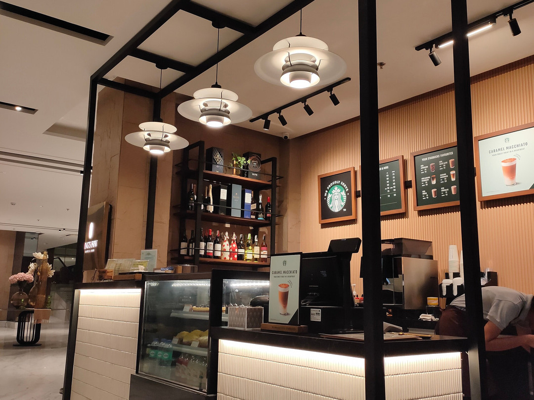 The Maximilian Hotel主图