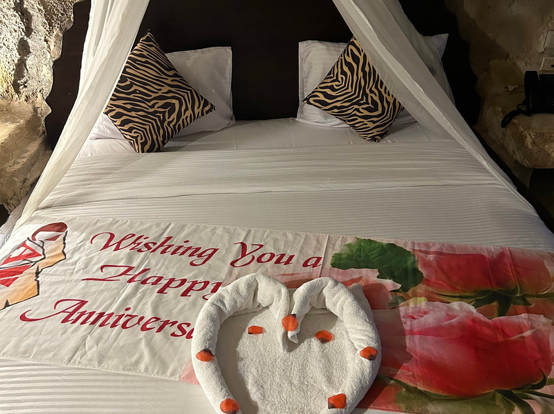 Caves Beach Resort Hurghada主图