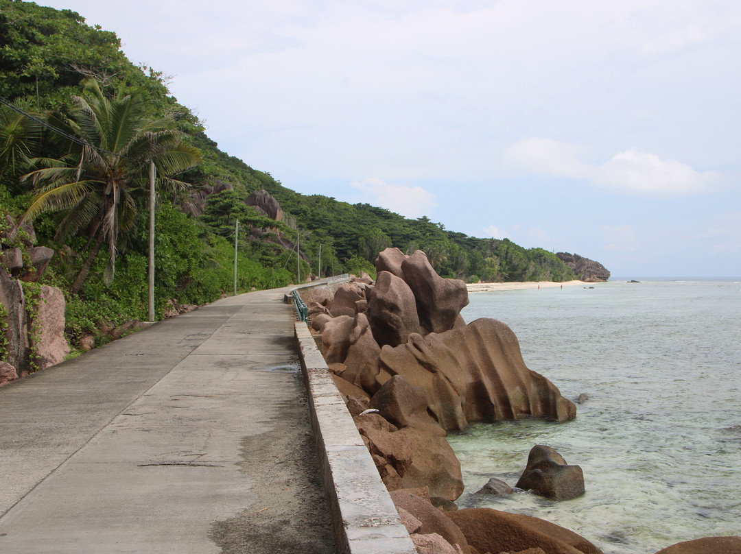 Anse Grosse Roche Beach景点图片