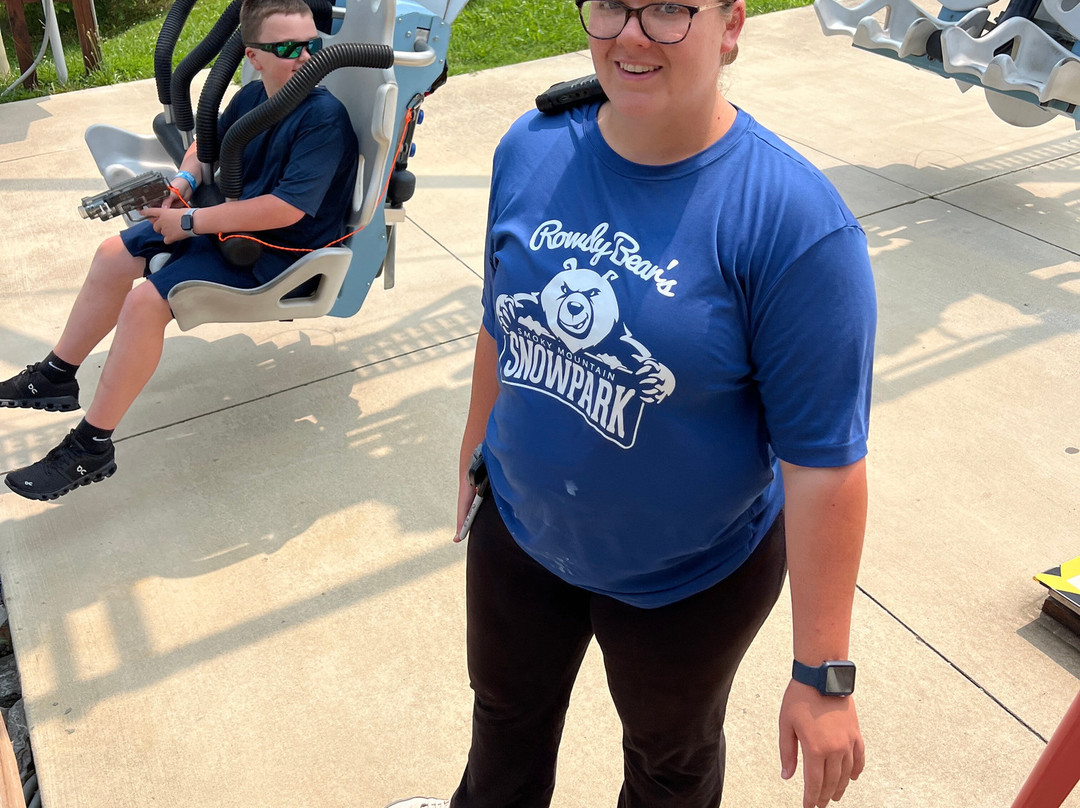 Rowdy Bear's Smoky Mountain Snowpark-皮金福奇必去景点