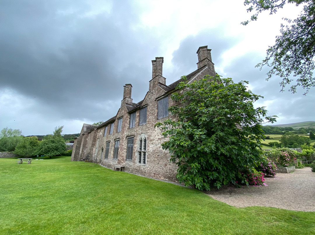 Tretower Court And Castle景点图片