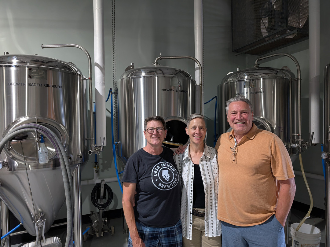 Oak and Grist Distilling Company-Black Mountain必去景点