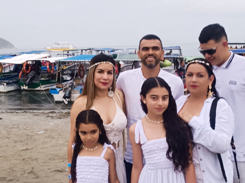 Place To Travel Holding-佩雷拉必去景点