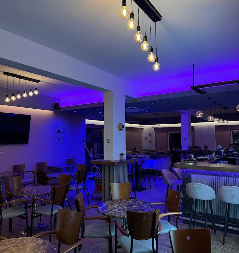 Drums Cafe Bar主图