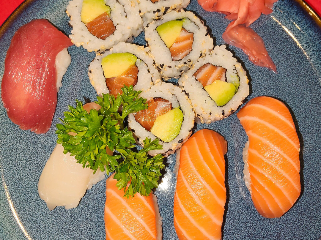 Royal Sushi