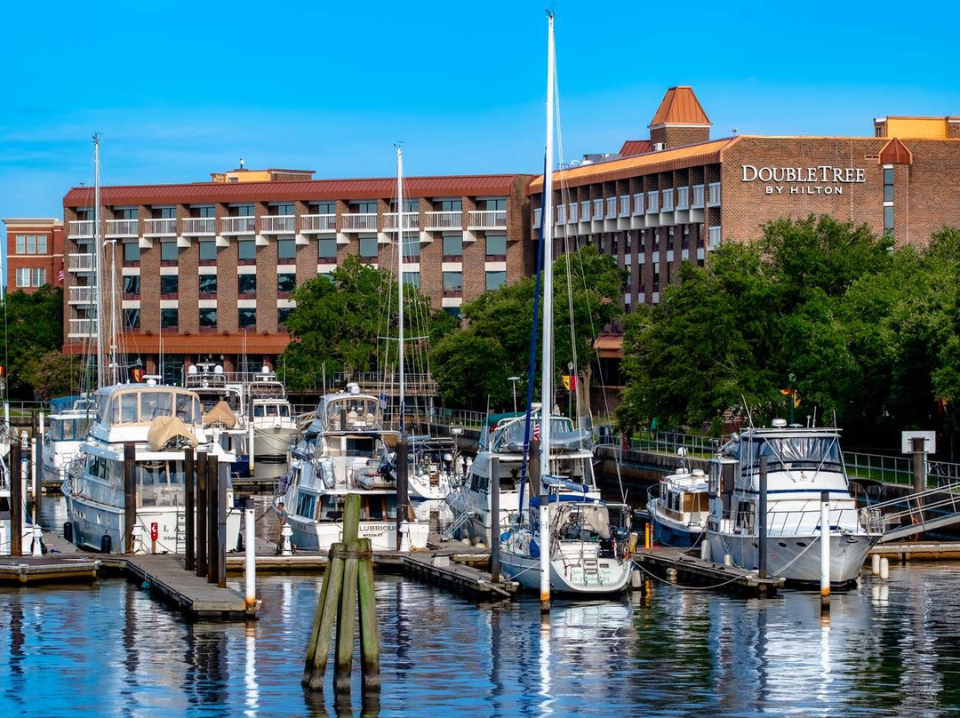 新伯尔尼酒店住宿-Doubletree By Hilton Hotel New Bern  Riverfront