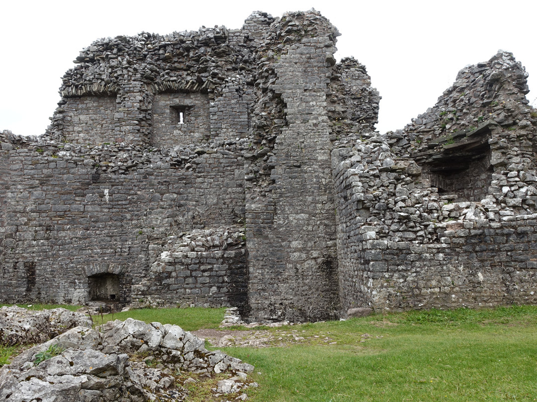 Castell Carreg Cennen-兰代洛必去景点