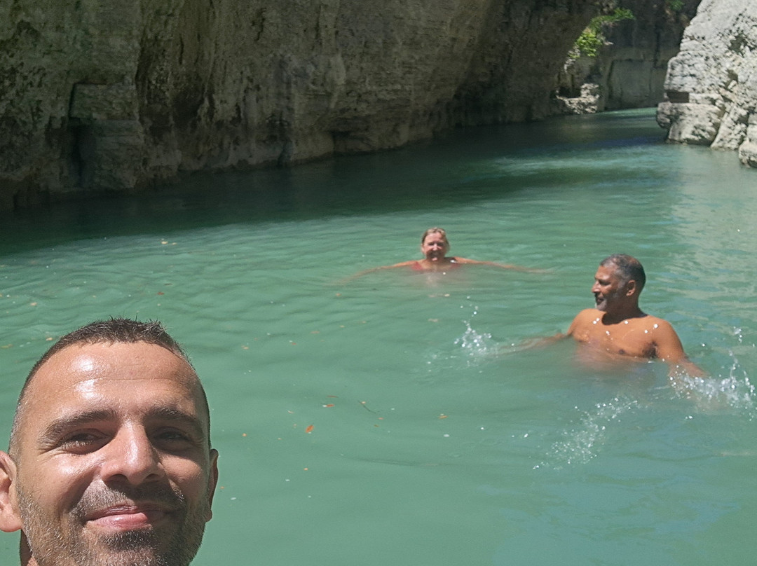 Tourist's Home-Corovode必去景点