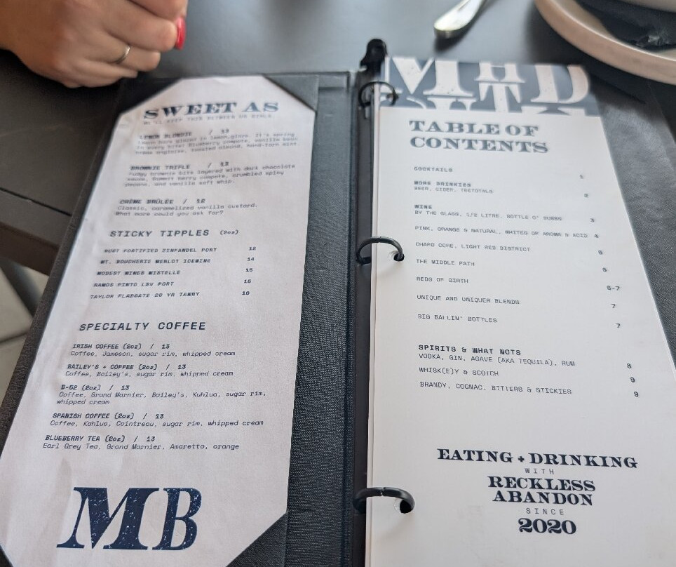 Roots & Vines Tour Co.-基洛纳必去景点