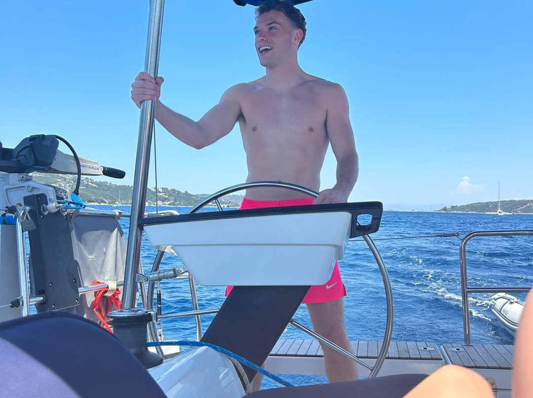 Sunsail-托土拉必去景点