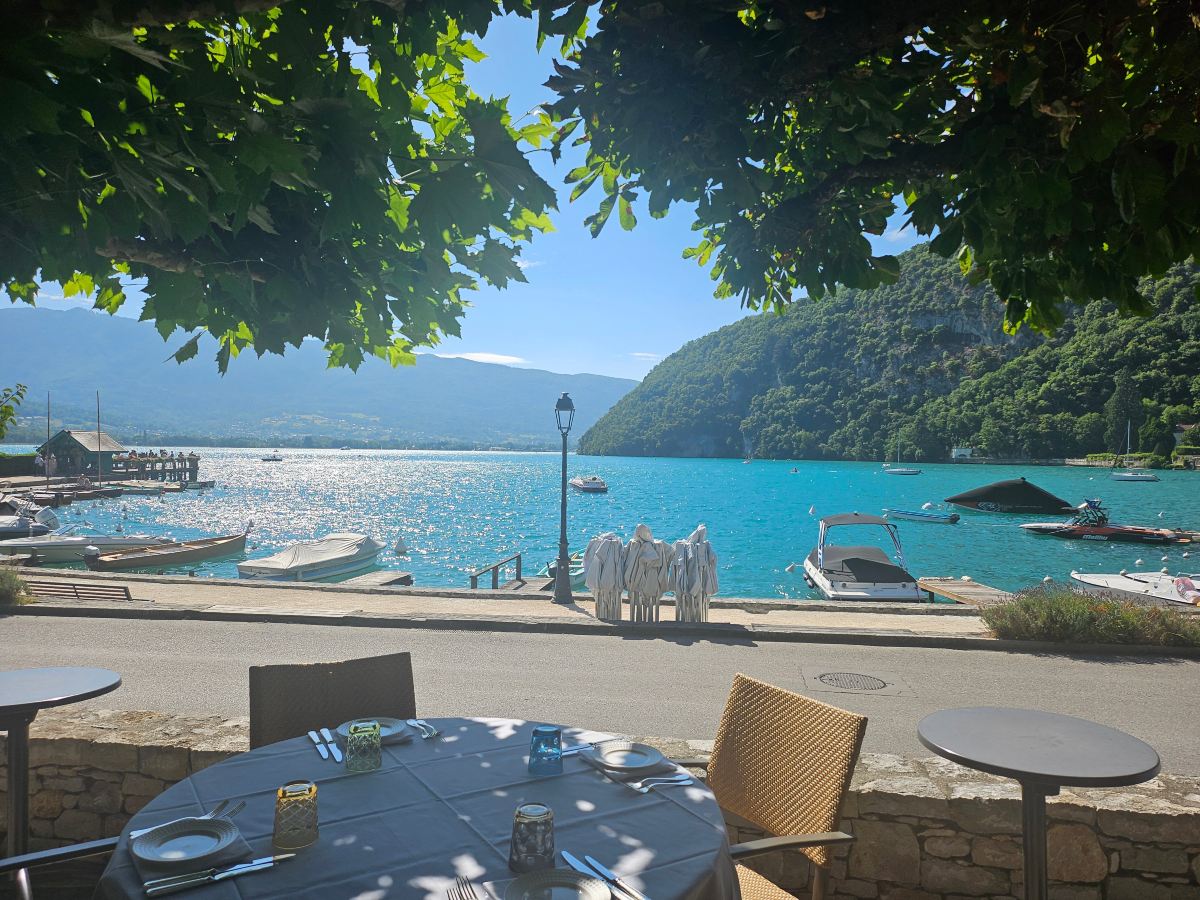 Hotel le Cottage Bise-官方