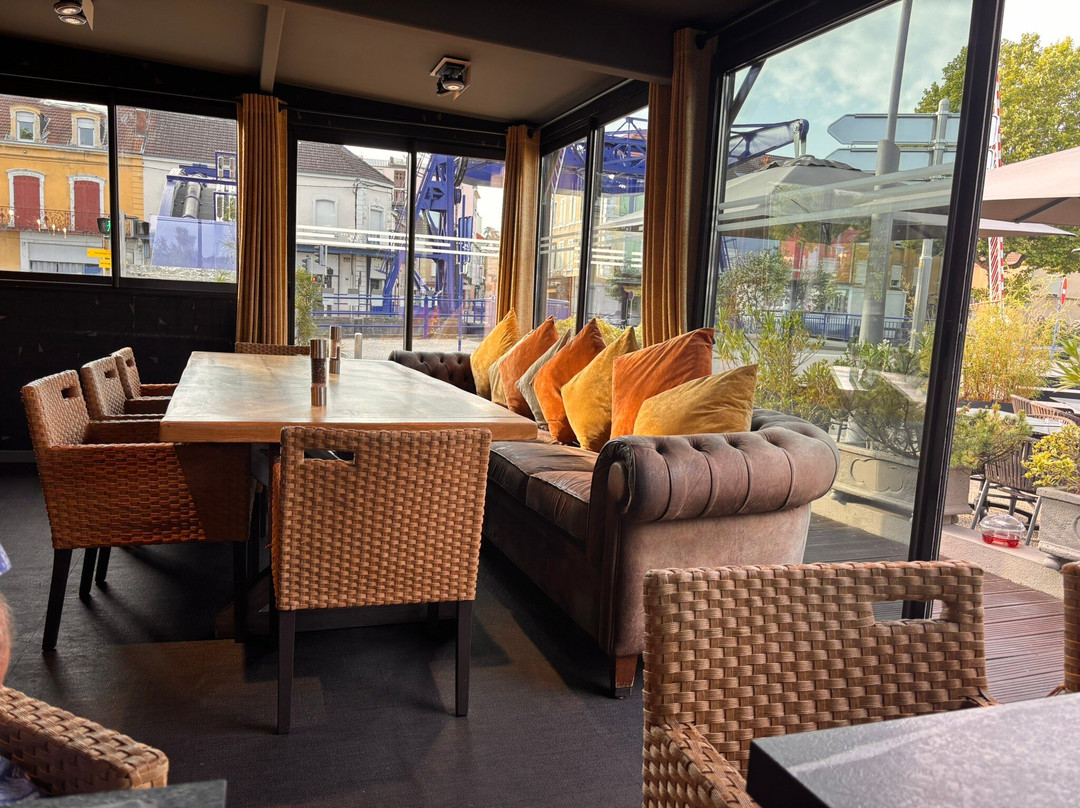 诺塔贝纳酒店主图