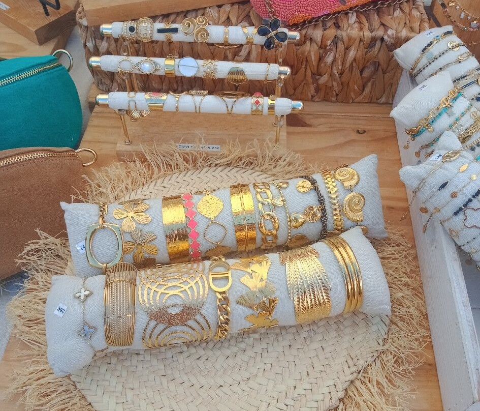 Marché de Saint-Pierre-Saint-Pierre-la-Mer必去景点