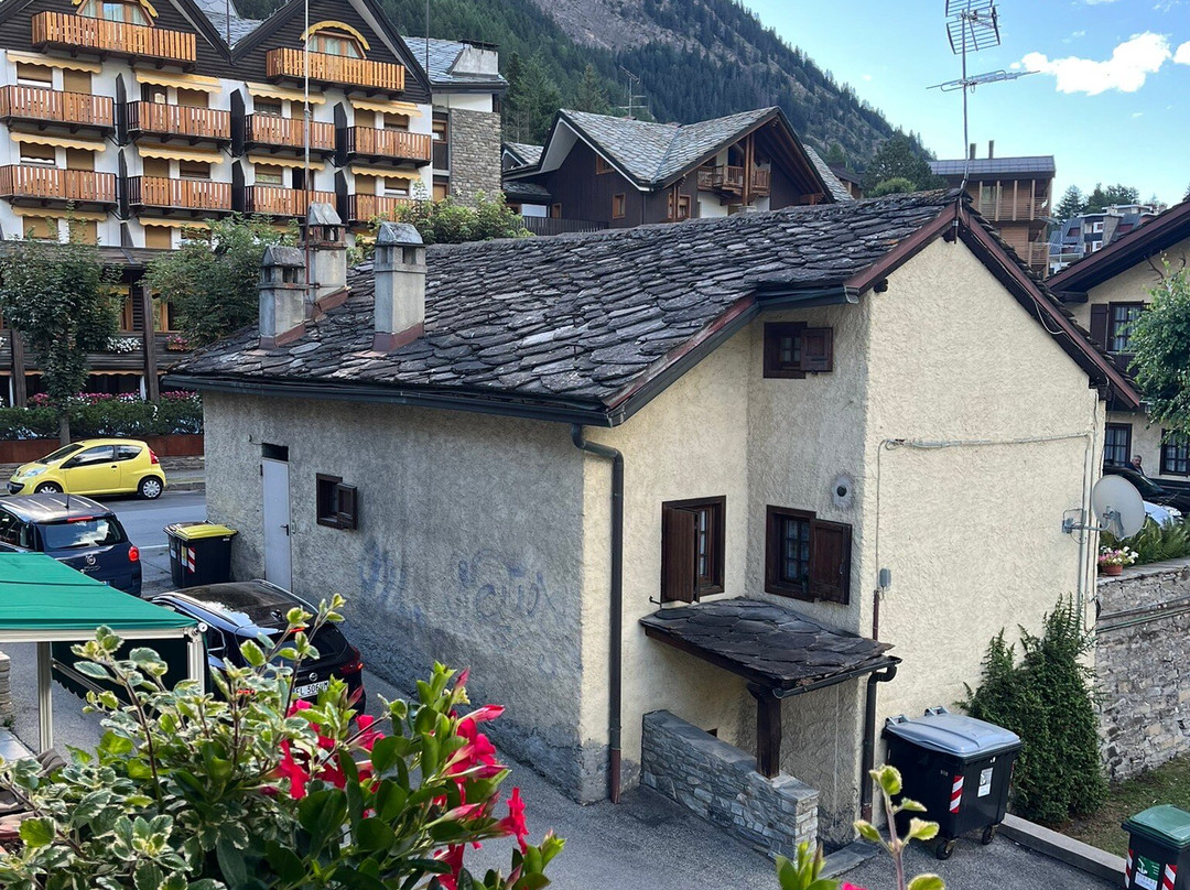 特里欧蕾酒店主图