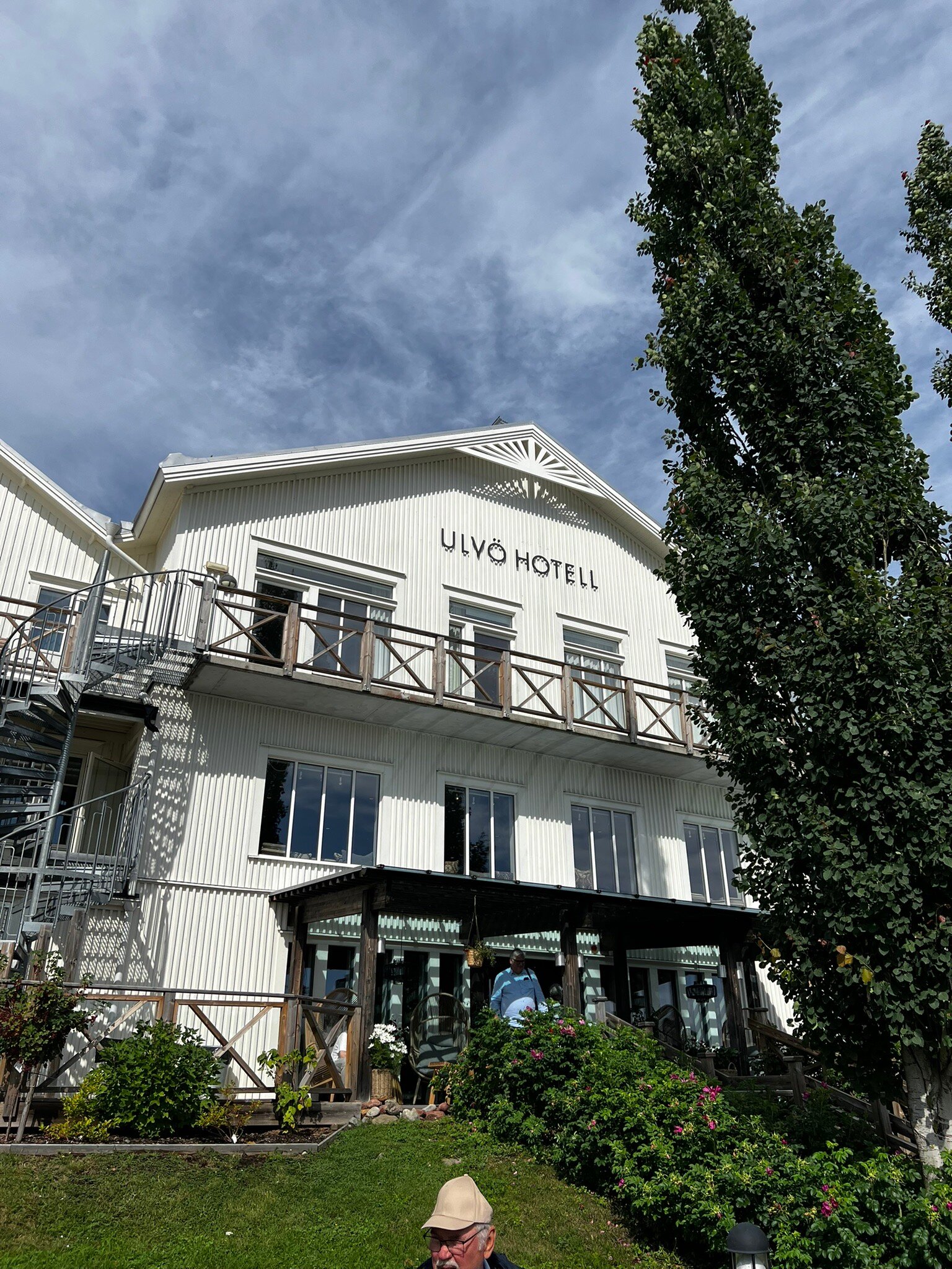 Ulvo Hotell-官方