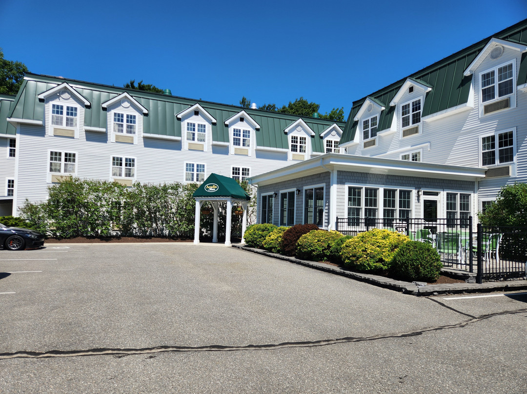 阿卡迪亚酒店主图