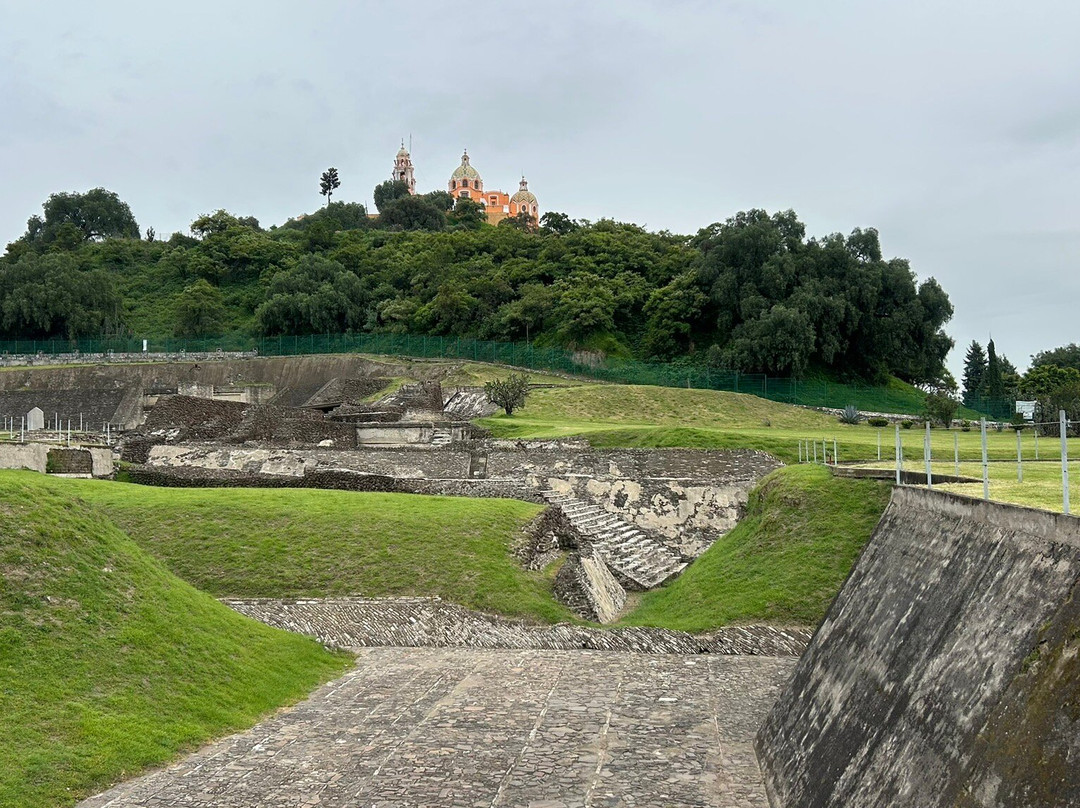 Great Pyramid of Cholula-圣佩德罗乔卢拉必去景点