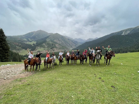 ALEX-比斯凯克必去景点