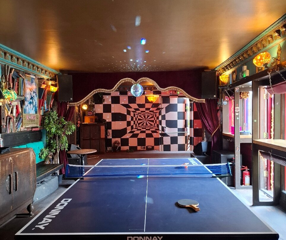 The Chintz Bar-法尔茅斯必去景点