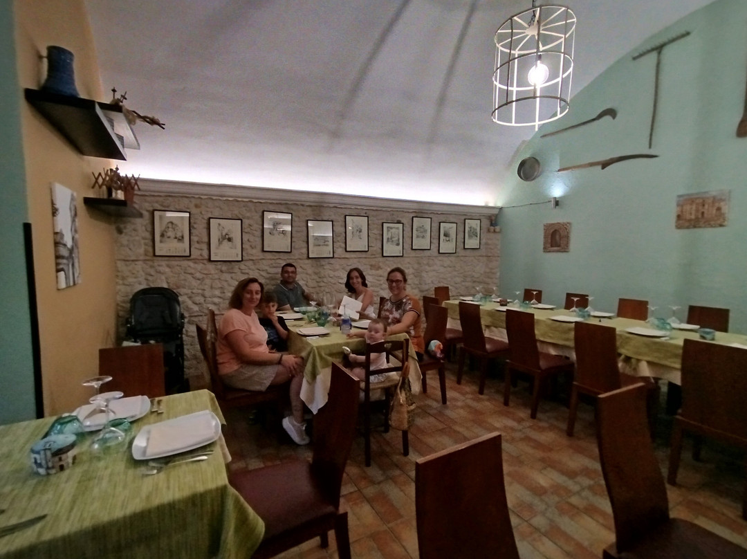 Trattoria Osteria "broccia"