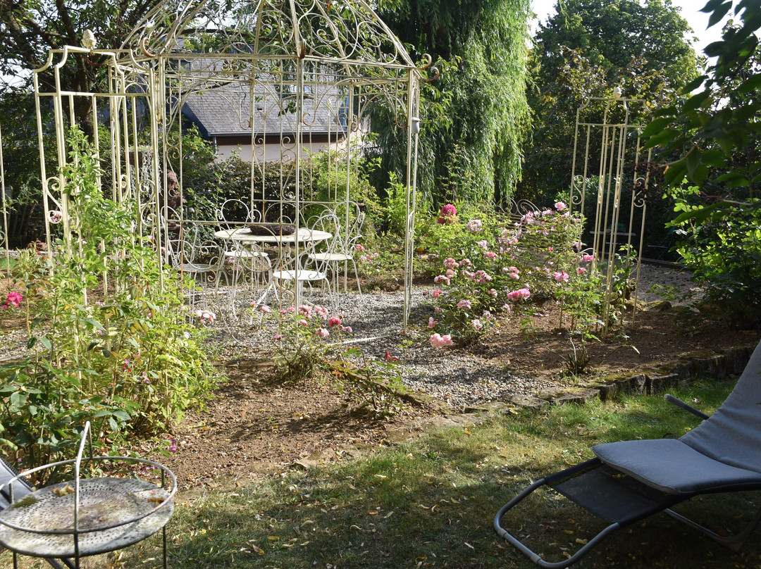 Isabelle's Rosegarden