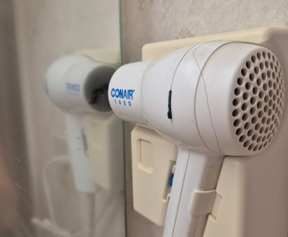 The Senator Hotel主图