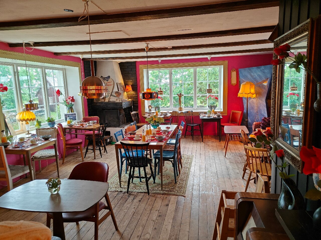 Slow Train Bed and Breakfast主图