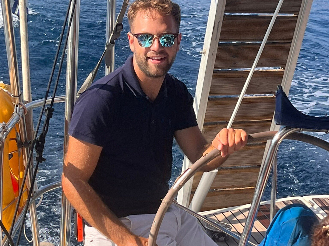 Aquatta Yachts-Adamas必去景点