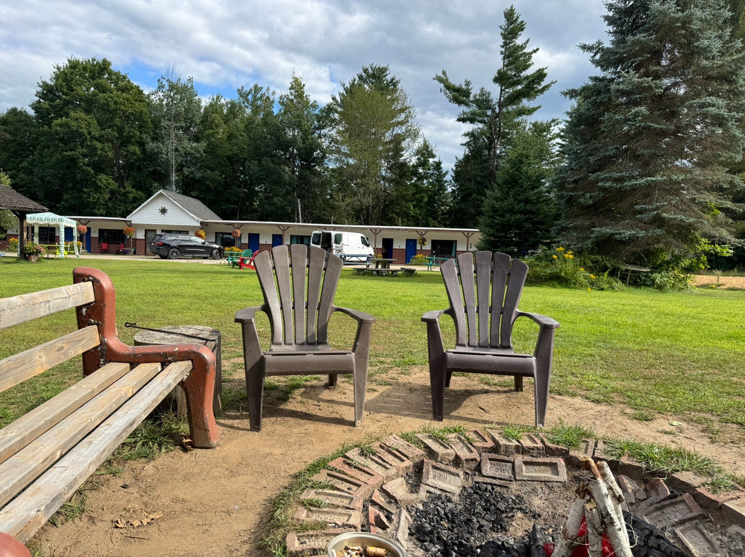 Riverside Motel Dwight主图