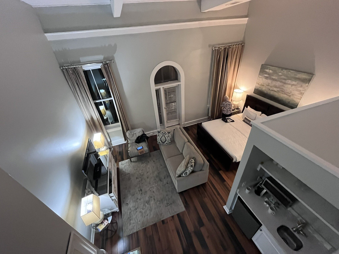 Olde Harbour Inn主图