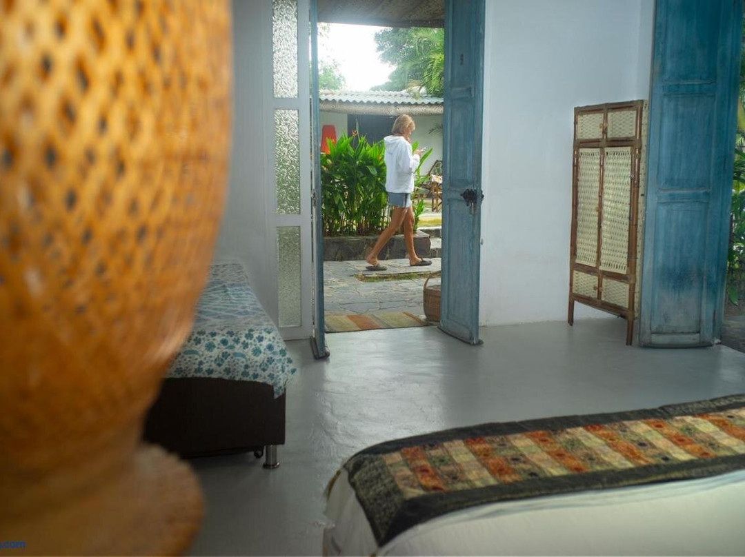 Ekaa Hotel