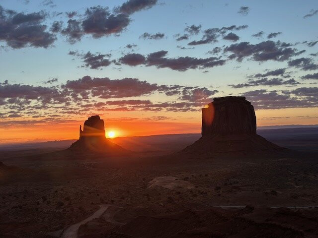 Three Sister Navajo Guided Tour-纪念碑公园必去景点