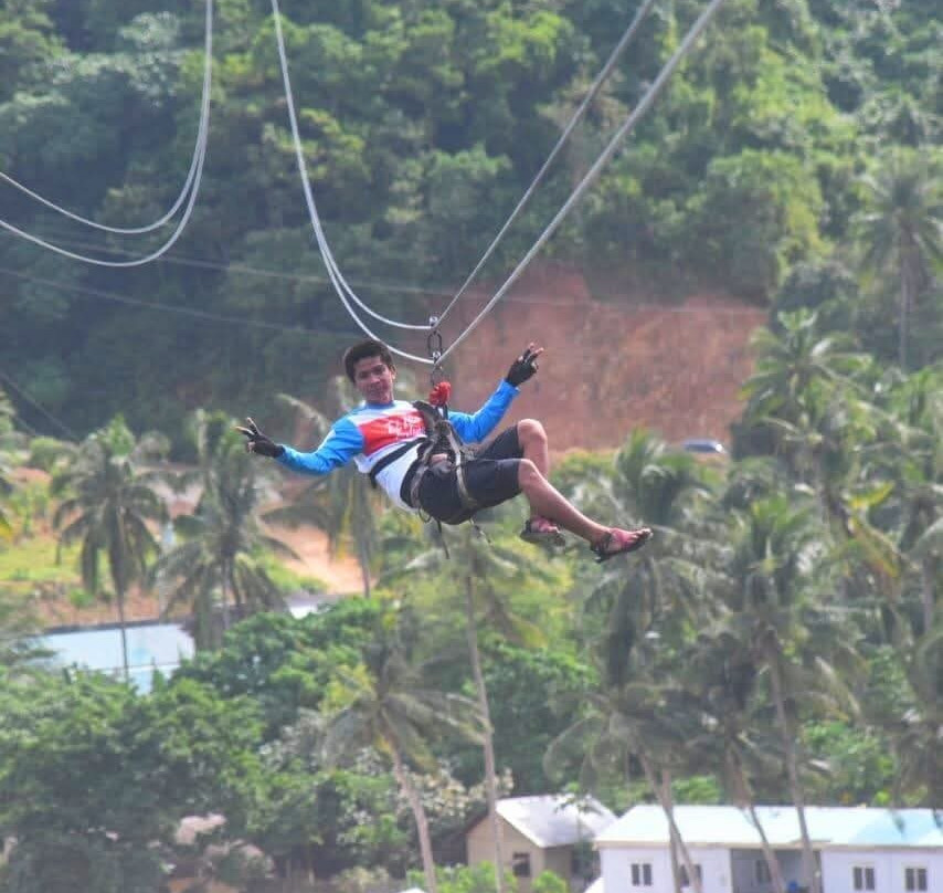 Las Cabanas Beach Zipline-爱妮岛必去景点