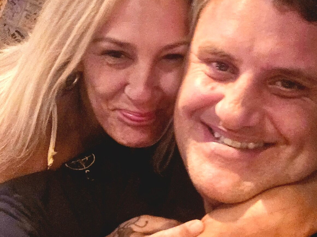 DNA Bar alikanas-Alykanas必去景点