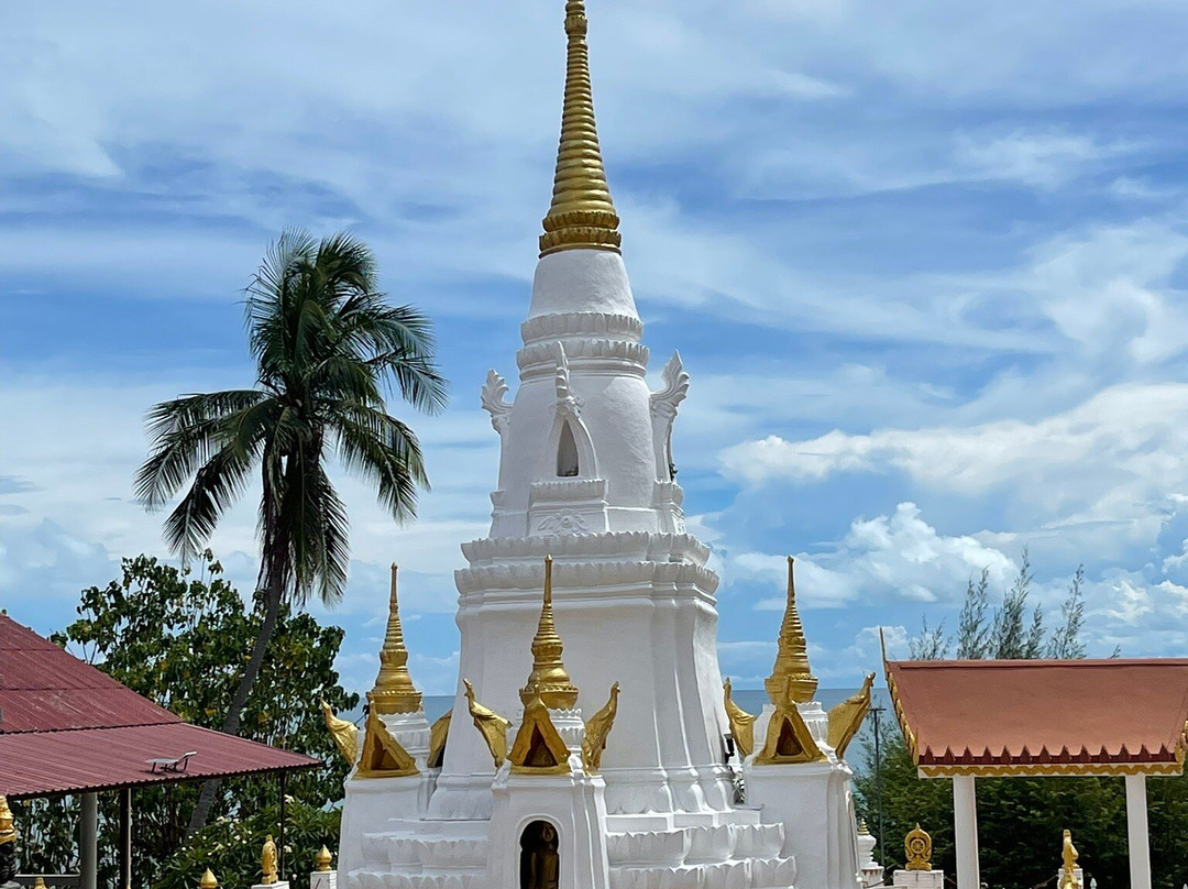 西拉努寺-苏梅岛必去景点