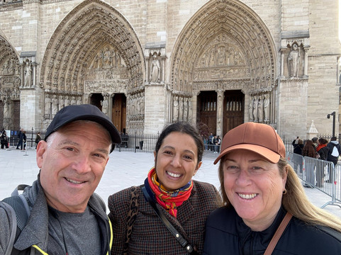 Tours With Valeria-巴黎必去景点