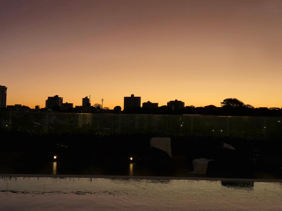 乌贝兰迪亚购物广场美居酒店主图