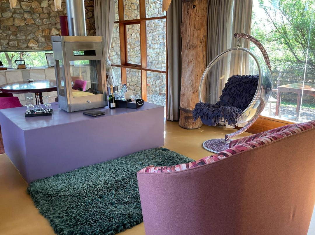 男人论坛精品酒店主图