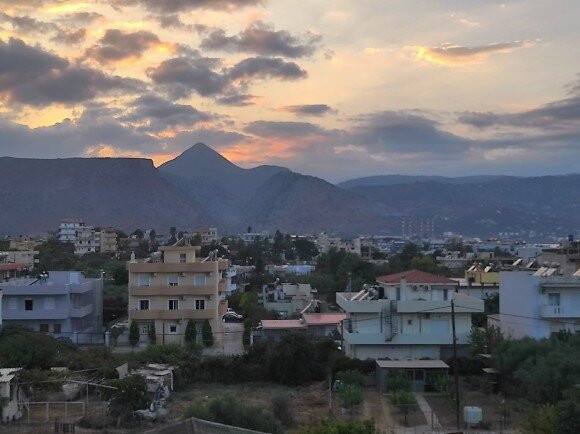 玛丽列纳酒店主图