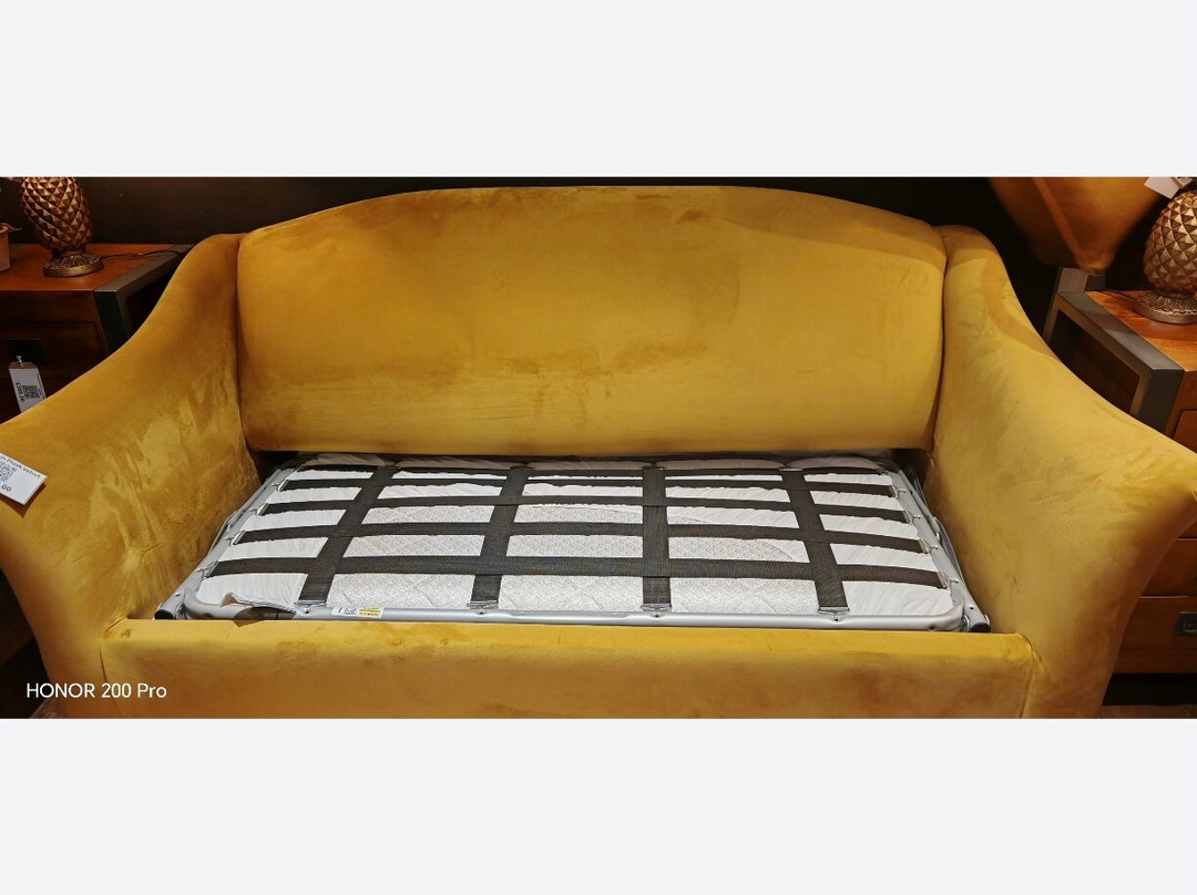 Vintage Sofa Co-哈里法克斯必去景点